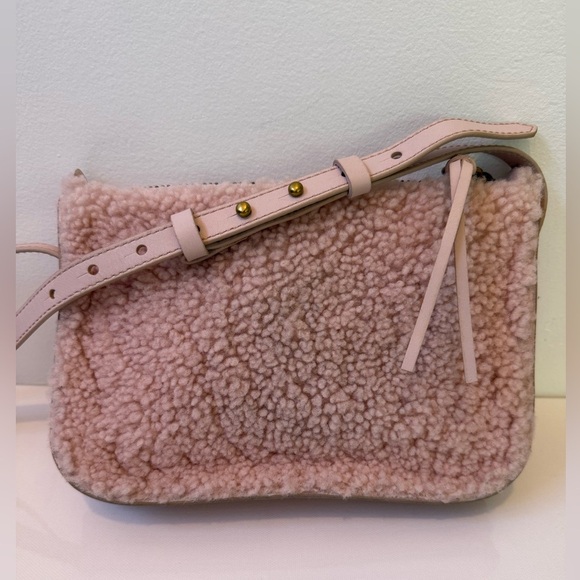 MADEWELL Blush Avalon Pink Shearling Sherpa Leather Crossbody Bag Purse - Picture 2 of 13